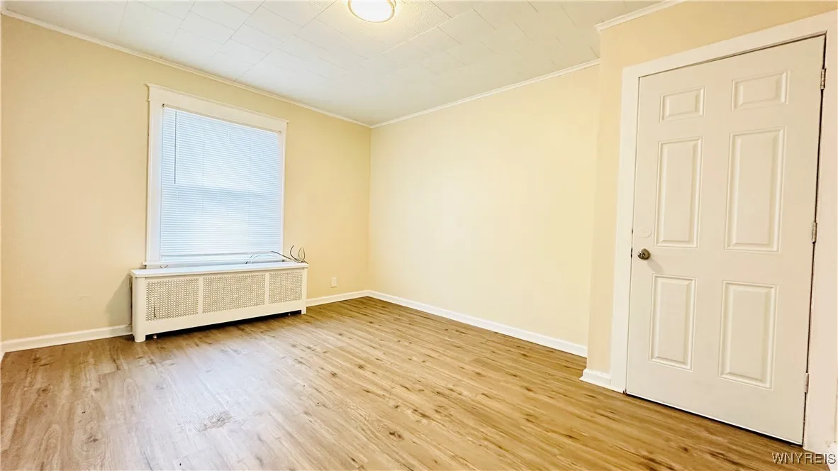 701 Cedar Avenue, Niagara Falls, New York 14301, Niagara Falls, New York 14301, 4 Bedrooms Bedrooms, 8 Rooms Rooms,1 BathroomBathrooms,Residential,For Sale,701 Cedar Avenue, Niagara Falls, New York 14301,0,B1618704