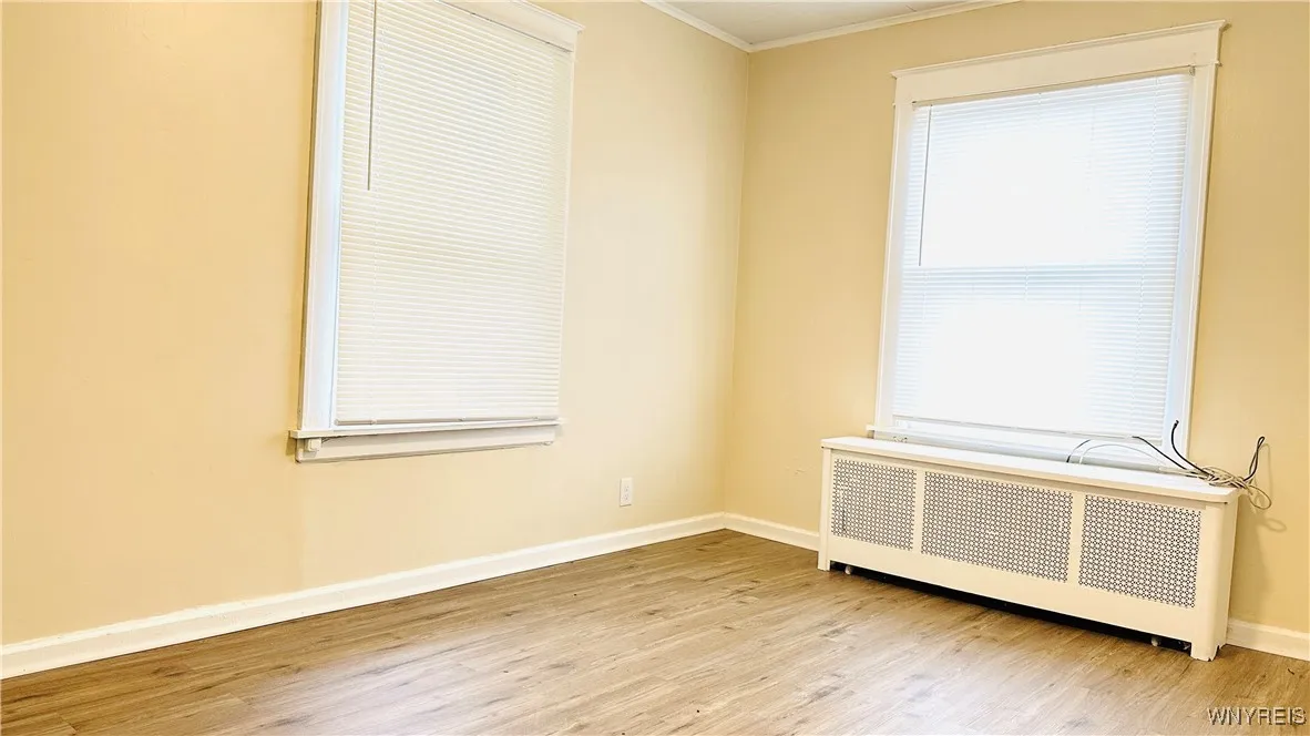 701 Cedar Avenue, Niagara Falls, New York 14301, Niagara Falls, New York 14301, 4 Bedrooms Bedrooms, 8 Rooms Rooms,1 BathroomBathrooms,Residential,For Sale,701 Cedar Avenue, Niagara Falls, New York 14301,0,B1618704