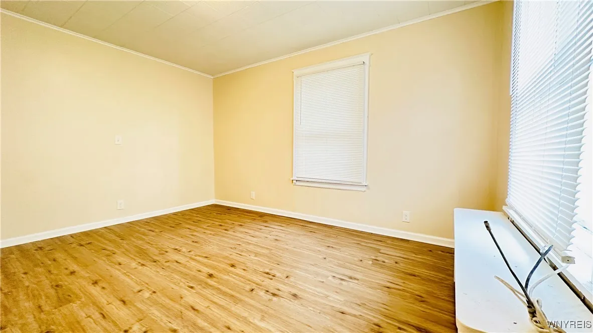 701 Cedar Avenue, Niagara Falls, New York 14301, Niagara Falls, New York 14301, 4 Bedrooms Bedrooms, 8 Rooms Rooms,1 BathroomBathrooms,Residential,For Sale,701 Cedar Avenue, Niagara Falls, New York 14301,0,B1618704