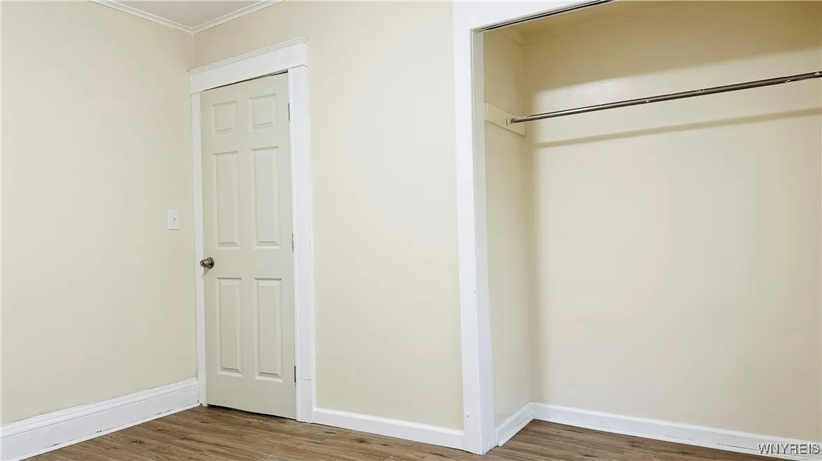 701 Cedar Avenue, Niagara Falls, New York 14301, Niagara Falls, New York 14301, 4 Bedrooms Bedrooms, 8 Rooms Rooms,1 BathroomBathrooms,Residential,For Sale,701 Cedar Avenue, Niagara Falls, New York 14301,0,B1618704