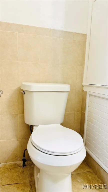 701 Cedar Avenue, Niagara Falls, New York 14301, Niagara Falls, New York 14301, 4 Bedrooms Bedrooms, 8 Rooms Rooms,1 BathroomBathrooms,Residential,For Sale,701 Cedar Avenue, Niagara Falls, New York 14301,0,B1618704