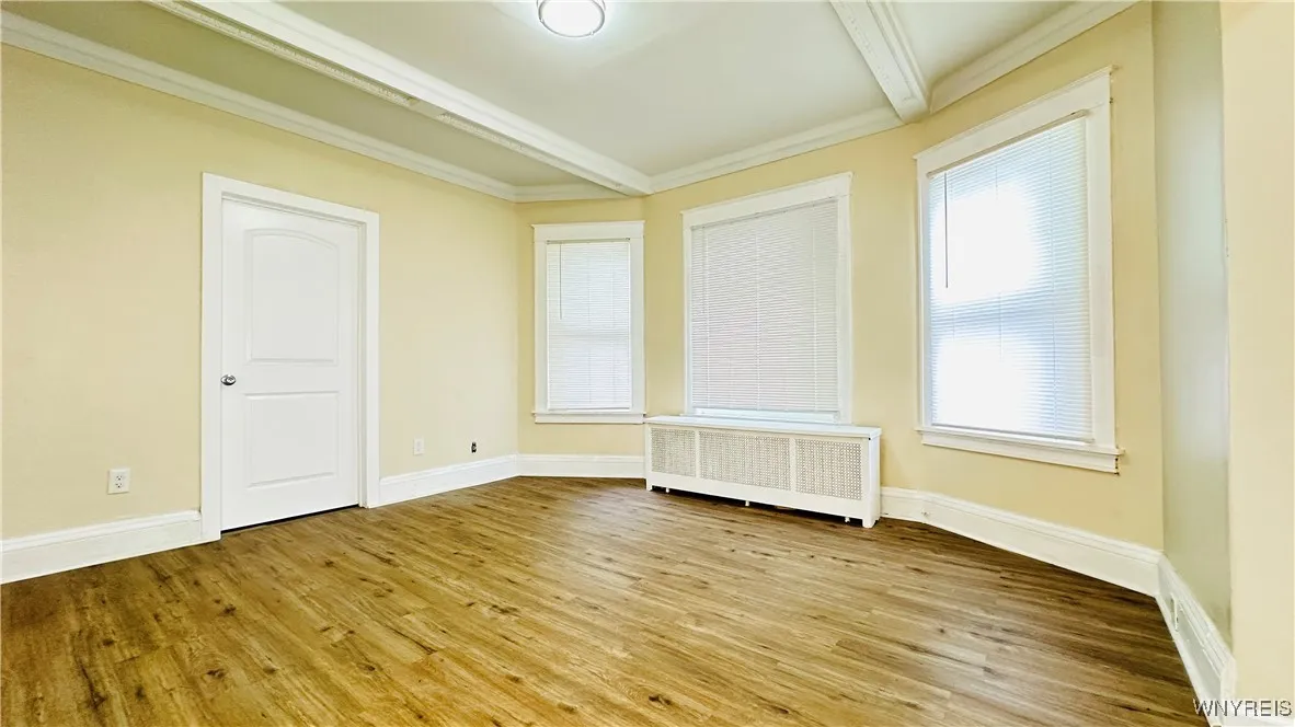 701 Cedar Avenue, Niagara Falls, New York 14301, Niagara Falls, New York 14301, 4 Bedrooms Bedrooms, 8 Rooms Rooms,1 BathroomBathrooms,Residential,For Sale,701 Cedar Avenue, Niagara Falls, New York 14301,0,B1618704