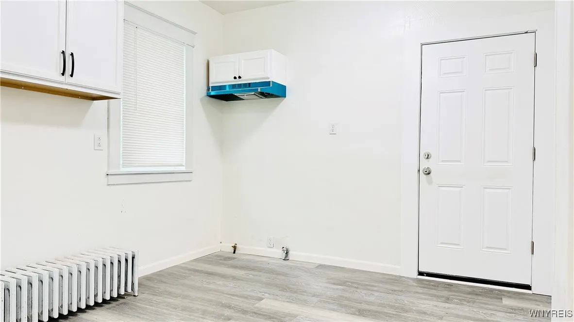 701 Cedar Avenue, Niagara Falls, New York 14301, Niagara Falls, New York 14301, 4 Bedrooms Bedrooms, 8 Rooms Rooms,1 BathroomBathrooms,Residential,For Sale,701 Cedar Avenue, Niagara Falls, New York 14301,0,B1618704