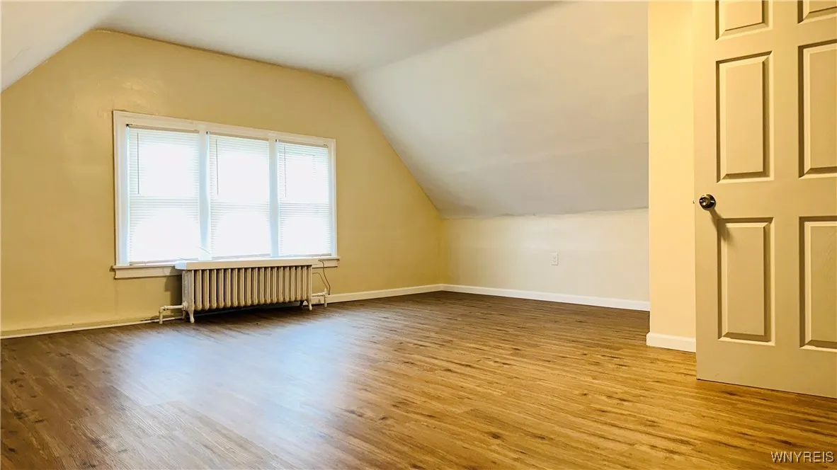 701 Cedar Avenue, Niagara Falls, New York 14301, Niagara Falls, New York 14301, 4 Bedrooms Bedrooms, 8 Rooms Rooms,1 BathroomBathrooms,Residential,For Sale,701 Cedar Avenue, Niagara Falls, New York 14301,0,B1618704