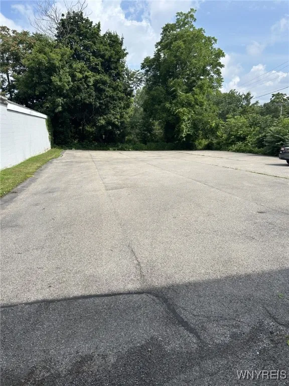 18 East Spring Street, Amherst, New York 14221, Amherst, New York 14221, ,Commercial Sale,For Sale,18 East Spring Street, Amherst, New York 14221,B1623540