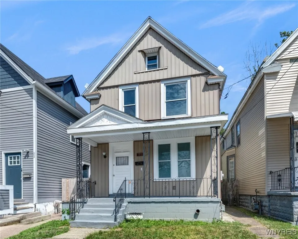 31 Sherwood Street, Buffalo, New York 14213, Buffalo, New York 14213, 4 Bedrooms Bedrooms, 7 Rooms Rooms,1 BathroomBathrooms,Residential,For Sale,31 Sherwood Street, Buffalo, New York 14213,B1623574