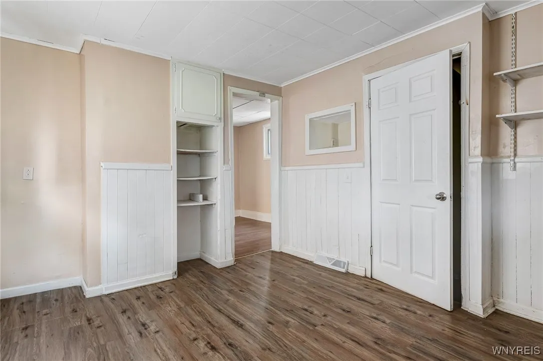 31 Sherwood Street, Buffalo, New York 14213, Buffalo, New York 14213, 4 Bedrooms Bedrooms, 7 Rooms Rooms,1 BathroomBathrooms,Residential,For Sale,31 Sherwood Street, Buffalo, New York 14213,B1623574