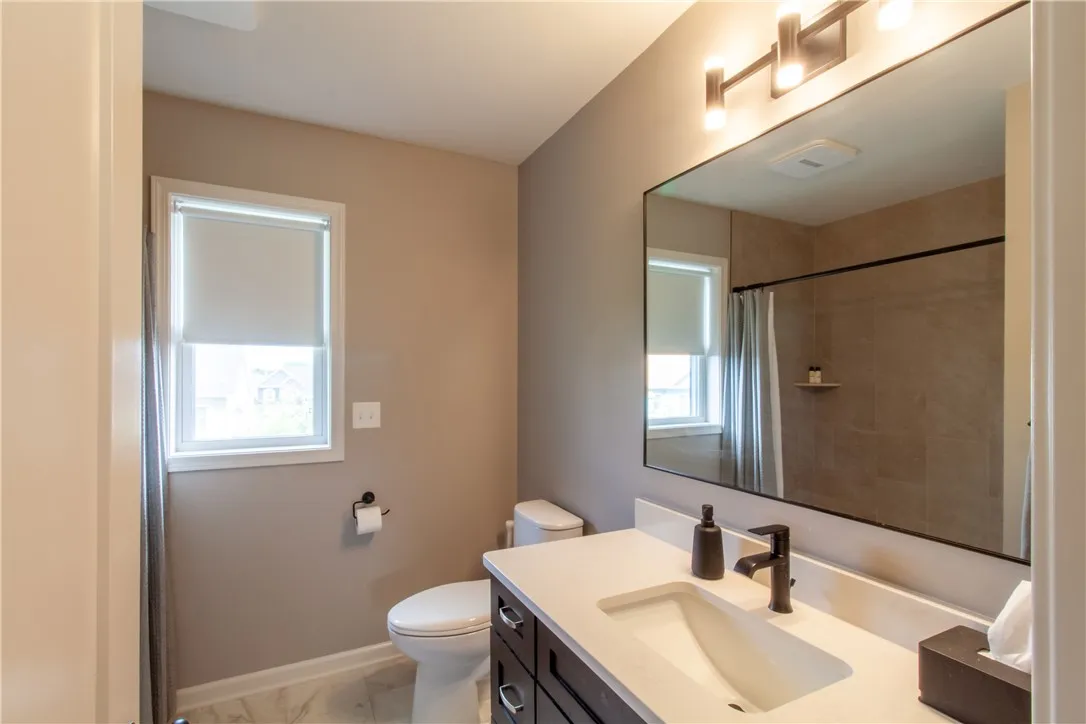 1511 Grand Meadows, Webster, New York 14580, Webster, New York 14580, 4 Bedrooms Bedrooms, 7 Rooms Rooms,2 BathroomsBathrooms,Residential,For Sale,1511 Grand Meadows, Webster, New York 14580,R1621835