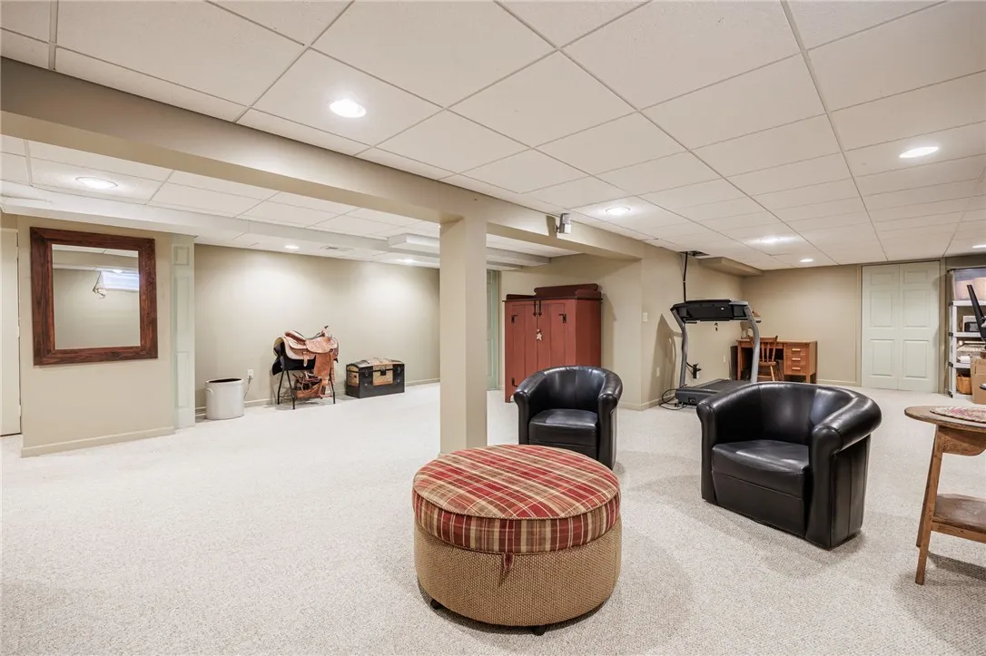 5 Buggywhip Trail, Mendon, New York 14472, Mendon, New York 14472, 3 Bedrooms Bedrooms, 9 Rooms Rooms,2 BathroomsBathrooms,Residential,Closed,5 Buggywhip Trail, Mendon, New York 14472,0,R1623500