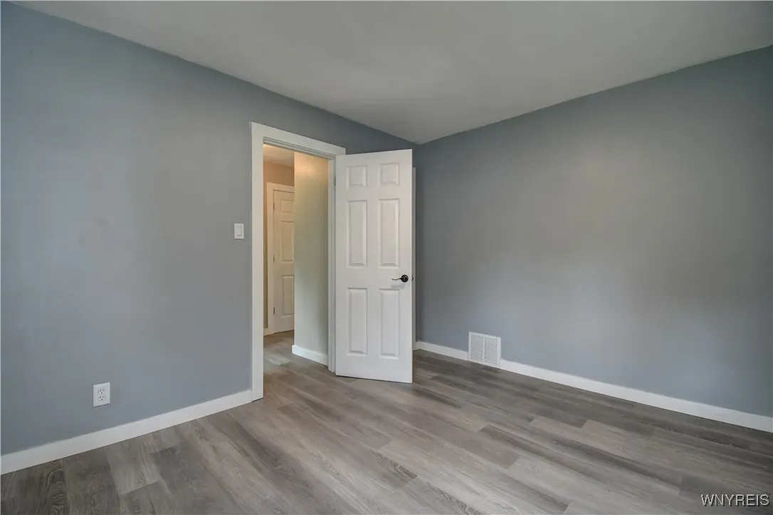 3455 Wallace Drive, Grand Island, New York 14072, Grand Island, New York 14072, 3 Bedrooms Bedrooms, 7 Rooms Rooms,1 BathroomBathrooms,Residential,For Sale,3455 Wallace Drive, Grand Island, New York 14072,B1623389