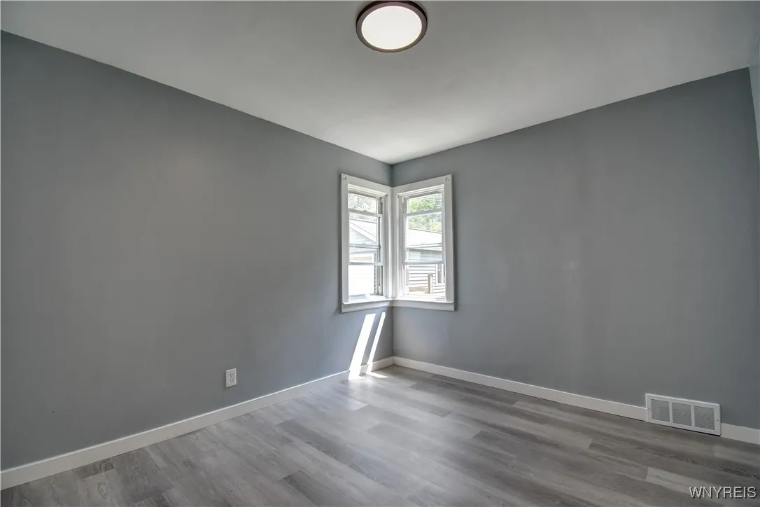 3455 Wallace Drive, Grand Island, New York 14072, Grand Island, New York 14072, 3 Bedrooms Bedrooms, 7 Rooms Rooms,1 BathroomBathrooms,Residential,For Sale,3455 Wallace Drive, Grand Island, New York 14072,B1623389