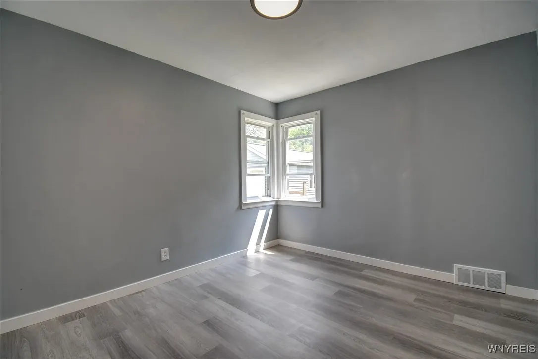3455 Wallace Drive, Grand Island, New York 14072, Grand Island, New York 14072, 3 Bedrooms Bedrooms, 7 Rooms Rooms,1 BathroomBathrooms,Residential,For Sale,3455 Wallace Drive, Grand Island, New York 14072,B1623389