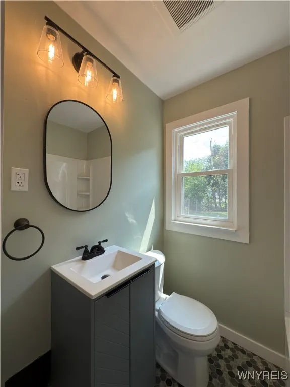3455 Wallace Drive, Grand Island, New York 14072, Grand Island, New York 14072, 3 Bedrooms Bedrooms, 7 Rooms Rooms,1 BathroomBathrooms,Residential,For Sale,3455 Wallace Drive, Grand Island, New York 14072,B1623389