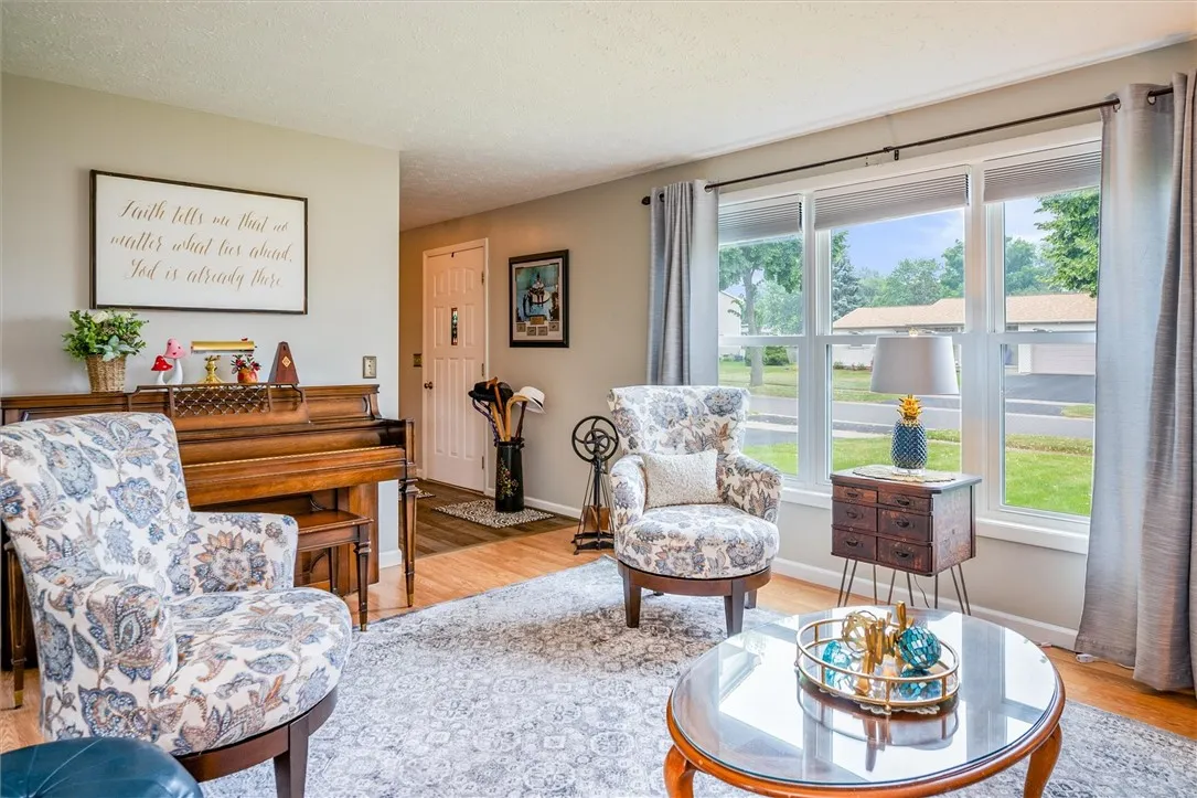 20 Fraser Drive, Parma, New York 14468, Parma, New York 14468, 3 Bedrooms Bedrooms, 7 Rooms Rooms,1 BathroomBathrooms,Residential,For Sale,20 Fraser Drive, Parma, New York 14468,R1623580