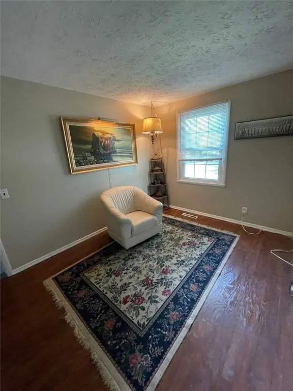 271 Blackwell Lane, Henrietta, New York 14467, Henrietta, New York 14467, 4 Bedrooms Bedrooms, 7 Rooms Rooms,2 BathroomsBathrooms,Residential,For Sale,271 Blackwell Lane, Henrietta, New York 14467,R1623334