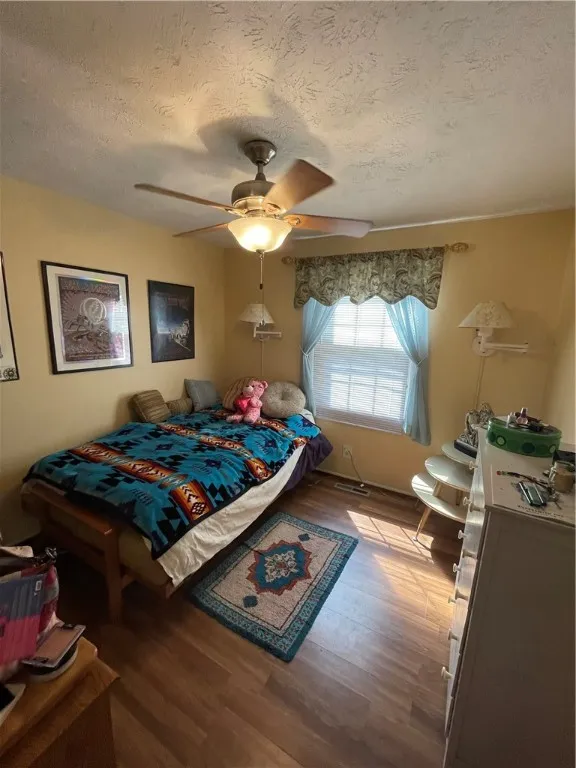 271 Blackwell Lane, Henrietta, New York 14467, Henrietta, New York 14467, 4 Bedrooms Bedrooms, 7 Rooms Rooms,2 BathroomsBathrooms,Residential,For Sale,271 Blackwell Lane, Henrietta, New York 14467,R1623334