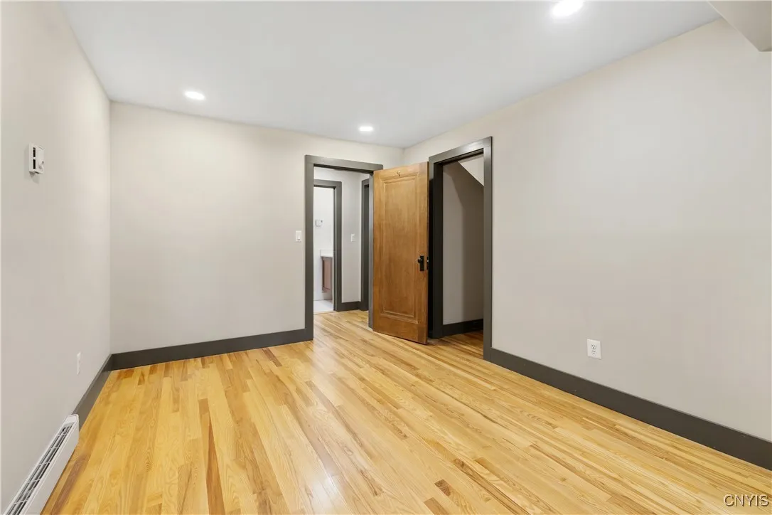 101 Hunt Drive, Manlius, New York 13066, Manlius, New York 13066, 3 Bedrooms Bedrooms, 6 Rooms Rooms,3 BathroomsBathrooms,Residential,For Sale,101 Hunt Drive, Manlius, New York 13066,S1623010