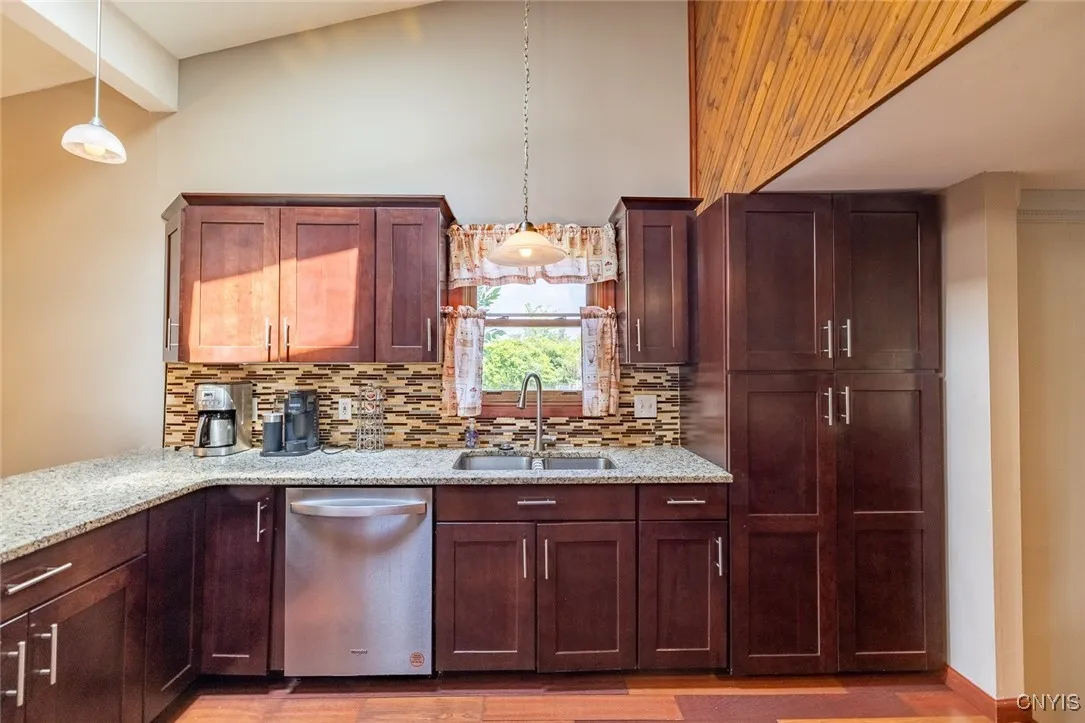 8379 Golden Larch Lane, Clay, New York 13090, Clay, New York 13090, 3 Bedrooms Bedrooms, 6 Rooms Rooms,1 BathroomBathrooms,Residential,For Sale,8379 Golden Larch Lane, Clay, New York 13090,S1623449