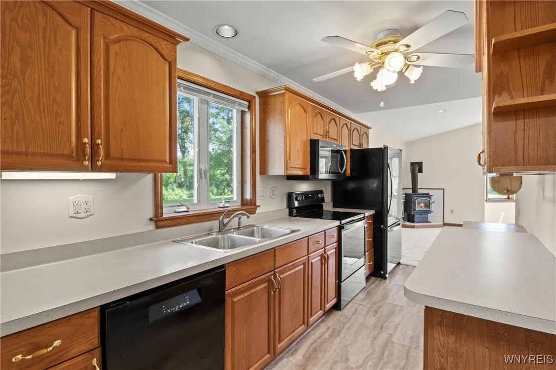 2508 Angling Road, Pembroke, New York 14036, Pembroke, New York 14056, 4 Bedrooms Bedrooms, ,2 BathroomsBathrooms,Residential,For Sale,2508 Angling Road, Pembroke, New York 14036,B1623436