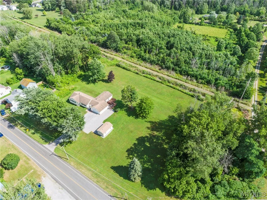 2508 Angling Road, Pembroke, New York 14036, Pembroke, New York 14056, 4 Bedrooms Bedrooms, ,2 BathroomsBathrooms,Residential,For Sale,2508 Angling Road, Pembroke, New York 14036,B1623436