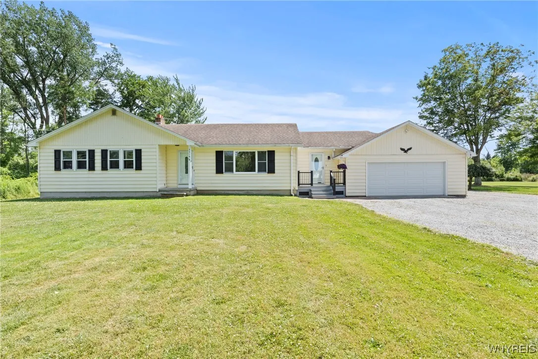 2508 Angling Road, Pembroke, New York 14036, Pembroke, New York 14056, 4 Bedrooms Bedrooms, ,2 BathroomsBathrooms,Residential,For Sale,2508 Angling Road, Pembroke, New York 14036,B1623436