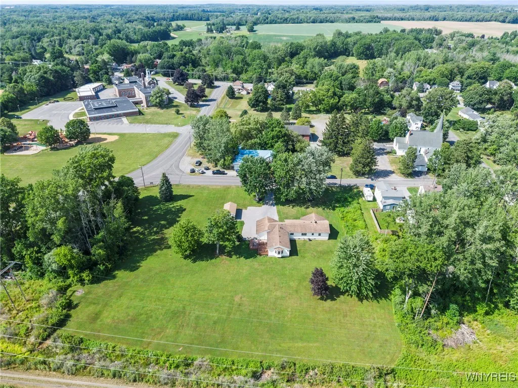 2508 Angling Road, Pembroke, New York 14036, Pembroke, New York 14056, 4 Bedrooms Bedrooms, ,2 BathroomsBathrooms,Residential,For Sale,2508 Angling Road, Pembroke, New York 14036,B1623436