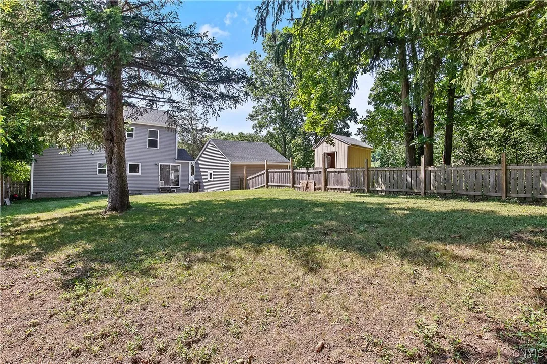 4895 South Ave Avenue, Onondaga, New York 13215, Onondaga, New York 13215, 3 Bedrooms Bedrooms, 6 Rooms Rooms,2 BathroomsBathrooms,Residential,For Sale,4895 South Ave Avenue, Onondaga, New York 13215,S1623515