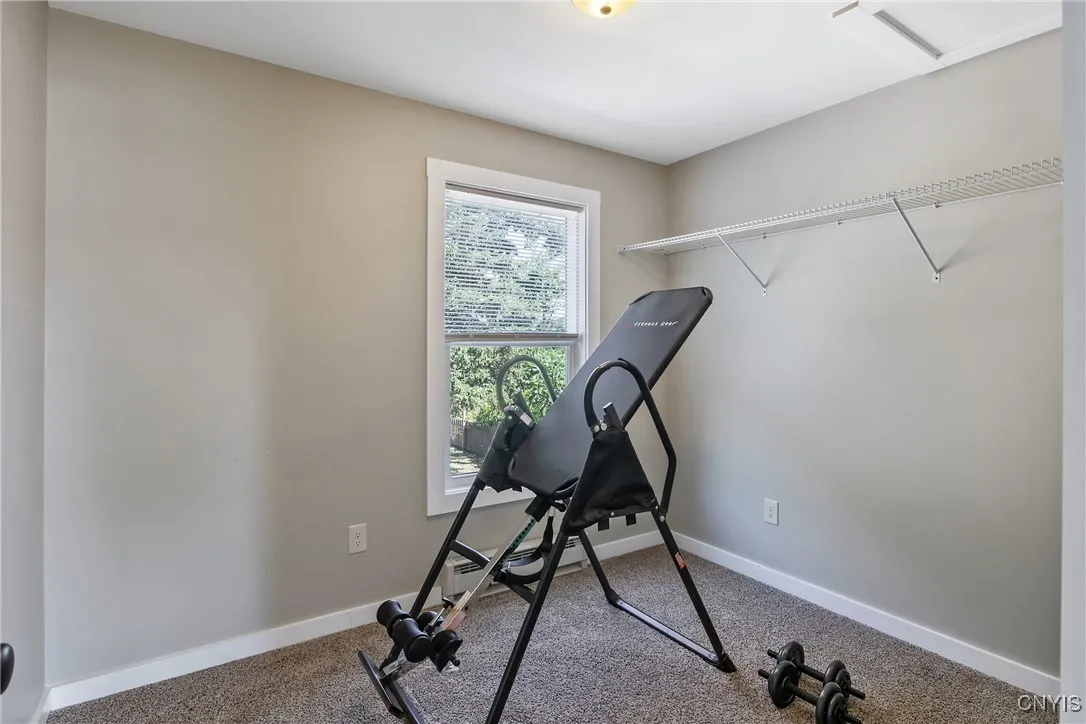 Bonus Flex Space!