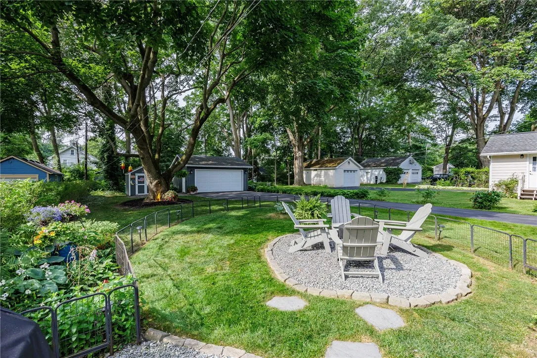 93 Monroe Parkway, Brighton, New York 14618, Brighton, New York 14618, 3 Bedrooms Bedrooms, 9 Rooms Rooms,1 BathroomBathrooms,Residential,For Sale,93 Monroe Parkway, Brighton, New York 14618,R1623265