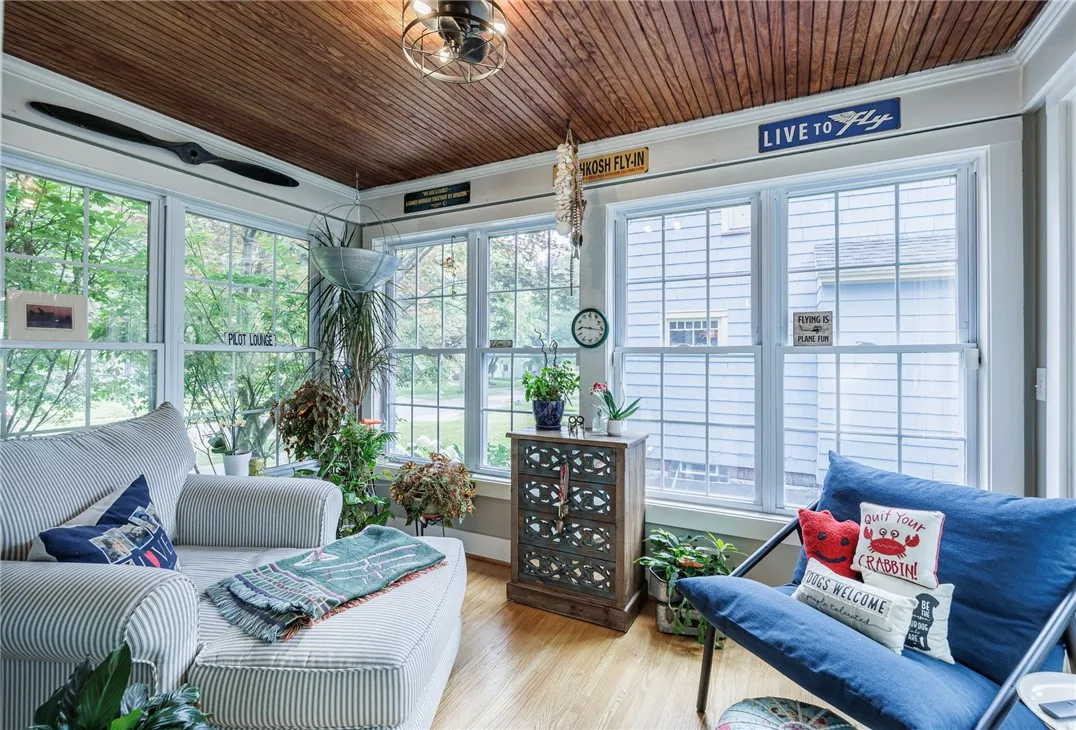 93 Monroe Parkway, Brighton, New York 14618, Brighton, New York 14618, 3 Bedrooms Bedrooms, 9 Rooms Rooms,1 BathroomBathrooms,Residential,For Sale,93 Monroe Parkway, Brighton, New York 14618,R1623265