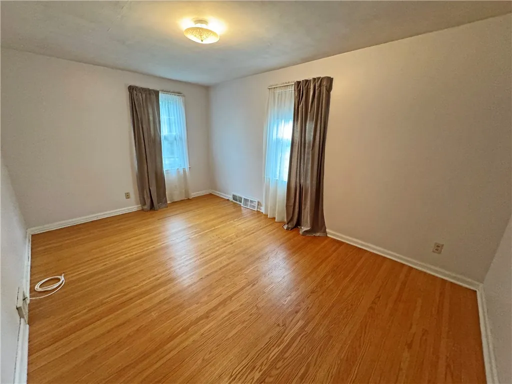2851 Elmwood Avenue, Brighton, New York 14618, Brighton, New York 14618, 3 Bedrooms Bedrooms, 6 Rooms Rooms,2 BathroomsBathrooms,Residential,For Sale,2851 Elmwood Avenue, Brighton, New York 14618,R1623601