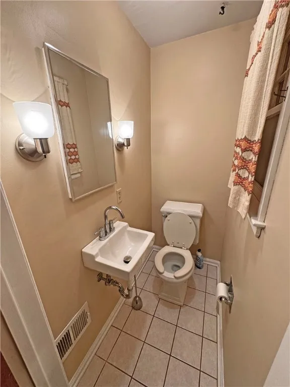 2851 Elmwood Avenue, Brighton, New York 14618, Brighton, New York 14618, 3 Bedrooms Bedrooms, 6 Rooms Rooms,2 BathroomsBathrooms,Residential,For Sale,2851 Elmwood Avenue, Brighton, New York 14618,R1623601