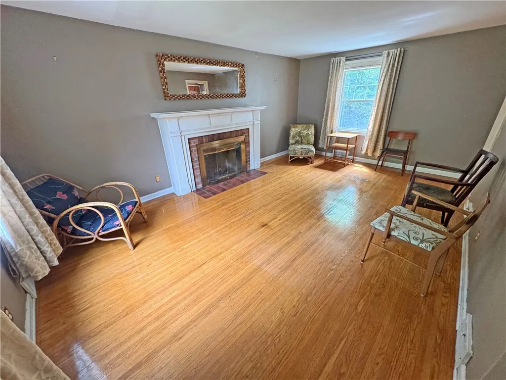 2851 Elmwood Avenue, Brighton, New York 14618, Brighton, New York 14618, 3 Bedrooms Bedrooms, 6 Rooms Rooms,2 BathroomsBathrooms,Residential,For Sale,2851 Elmwood Avenue, Brighton, New York 14618,R1623601