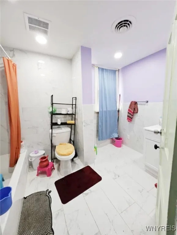 48 Grimes Street, Buffalo, New York 14212, Buffalo, New York 14212, 5 Bedrooms Bedrooms, 4 Rooms Rooms,1 BathroomBathrooms,Residential,For Sale,48 Grimes Street, Buffalo, New York 14212,0,B1623569