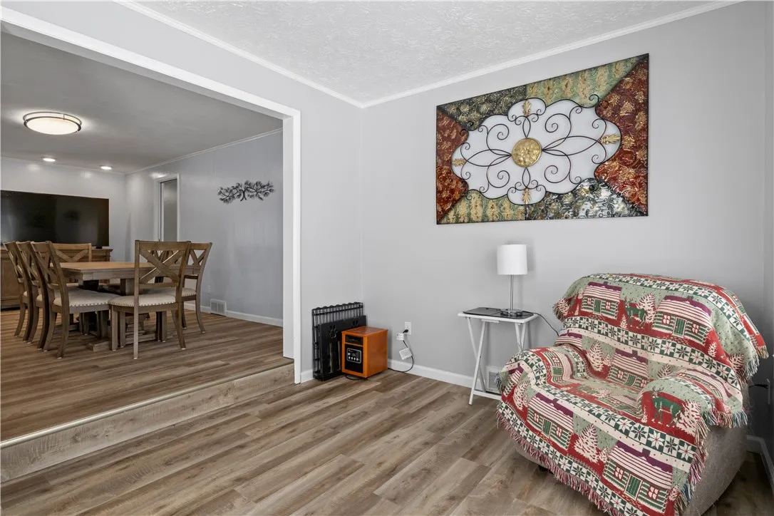 75 Hemlock Woods Lane, Greece, New York 14615, Greece, New York 14615, 3 Bedrooms Bedrooms, 8 Rooms Rooms,2 BathroomsBathrooms,Residential,Closed,75 Hemlock Woods Lane, Greece, New York 14615,R1623132