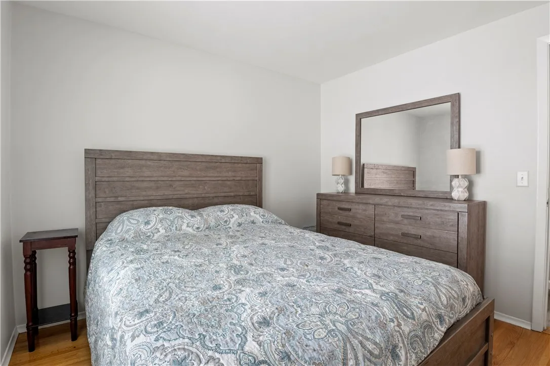 75 Hemlock Woods Lane, Greece, New York 14615, Greece, New York 14615, 3 Bedrooms Bedrooms, 8 Rooms Rooms,2 BathroomsBathrooms,Residential,Closed,75 Hemlock Woods Lane, Greece, New York 14615,R1623132
