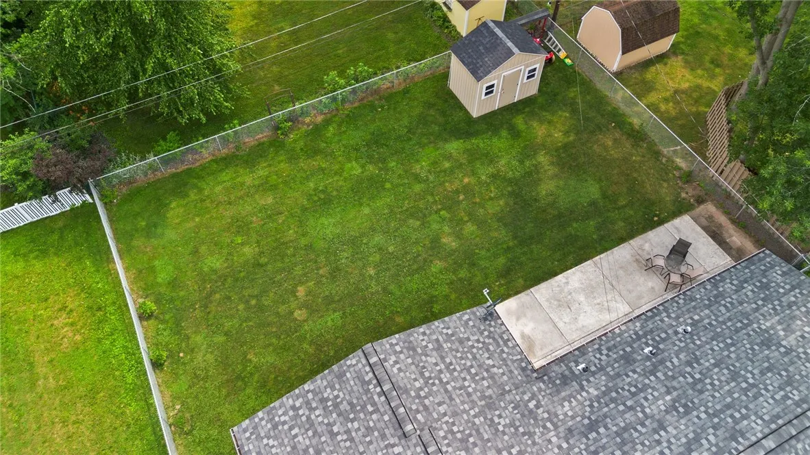 75 Hemlock Woods Lane, Greece, New York 14615, Greece, New York 14615, 3 Bedrooms Bedrooms, 8 Rooms Rooms,2 BathroomsBathrooms,Residential,Closed,75 Hemlock Woods Lane, Greece, New York 14615,R1623132