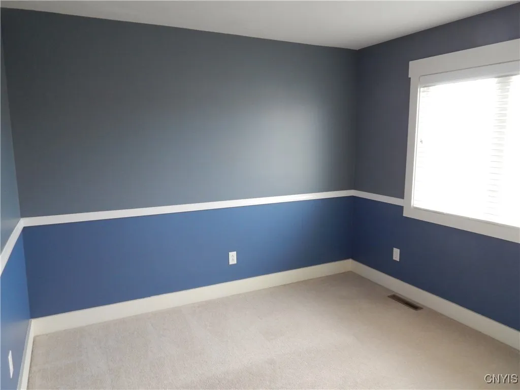 8176 Whitman Way, Clay, New York 13090, Clay, New York 13090, 3 Bedrooms Bedrooms, 15 Rooms Rooms,2 BathroomsBathrooms,Residential Lease,For Rent,8176 Whitman Way, Clay, New York 13090,S1622868