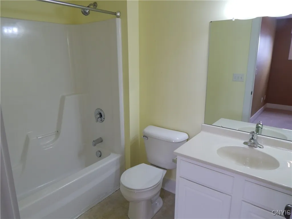 8176 Whitman Way, Clay, New York 13090, Clay, New York 13090, 3 Bedrooms Bedrooms, 15 Rooms Rooms,2 BathroomsBathrooms,Residential Lease,For Rent,8176 Whitman Way, Clay, New York 13090,S1622868