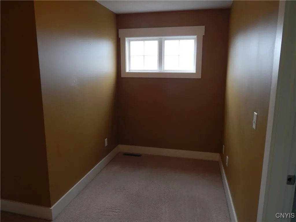 8176 Whitman Way, Clay, New York 13090, Clay, New York 13090, 3 Bedrooms Bedrooms, 15 Rooms Rooms,2 BathroomsBathrooms,Residential Lease,For Rent,8176 Whitman Way, Clay, New York 13090,S1622868