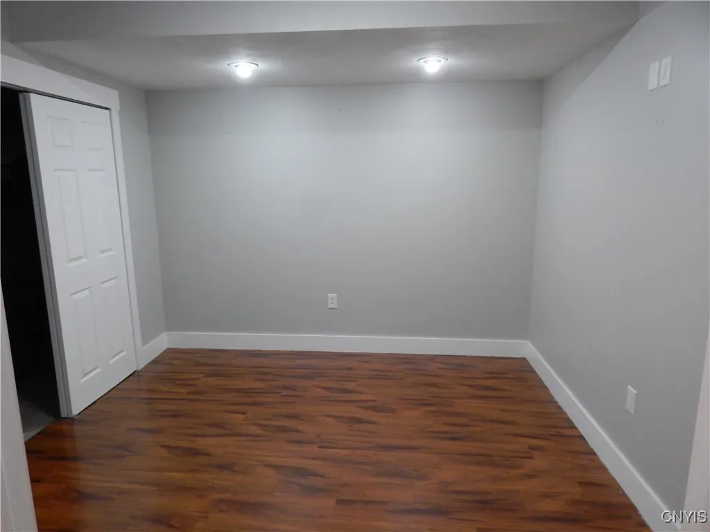 8176 Whitman Way, Clay, New York 13090, Clay, New York 13090, 3 Bedrooms Bedrooms, 15 Rooms Rooms,2 BathroomsBathrooms,Residential Lease,For Rent,8176 Whitman Way, Clay, New York 13090,S1622868