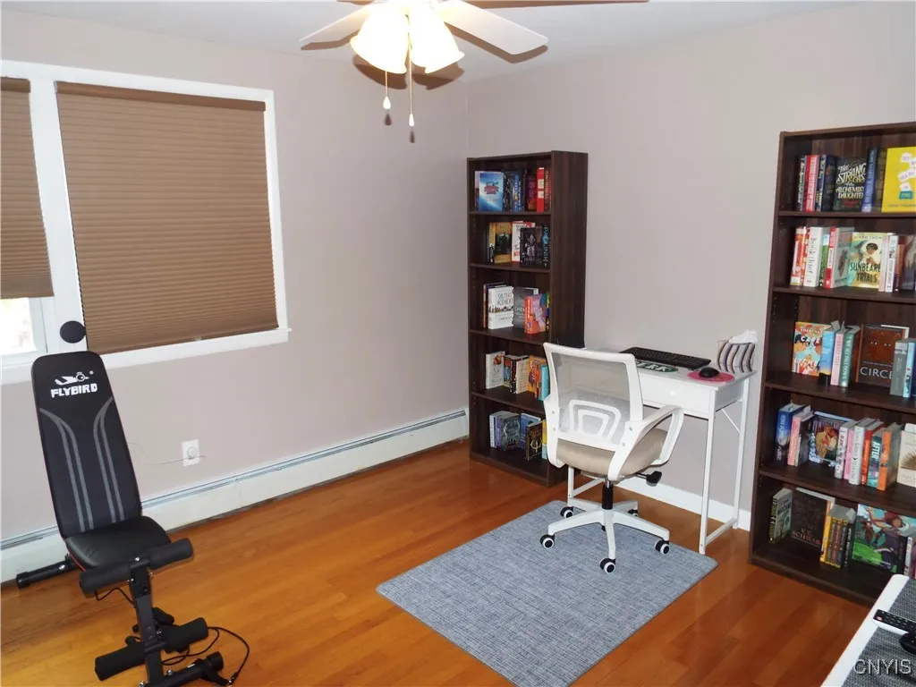 120 Brookview Lane, Salina, New York 13088, Salina, New York 13088, 3 Bedrooms Bedrooms, 7 Rooms Rooms,1 BathroomBathrooms,Residential,For Sale,120 Brookview Lane, Salina, New York 13088,0,S1622886