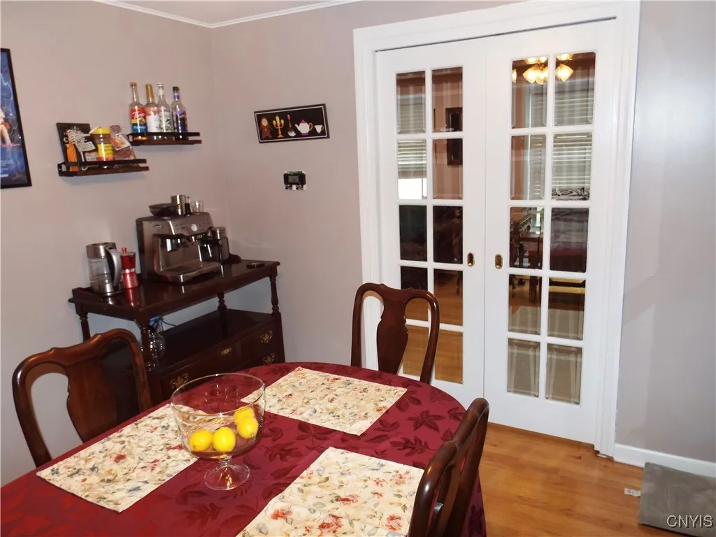 120 Brookview Lane, Salina, New York 13088, Salina, New York 13088, 3 Bedrooms Bedrooms, 7 Rooms Rooms,1 BathroomBathrooms,Residential,For Sale,120 Brookview Lane, Salina, New York 13088,0,S1622886