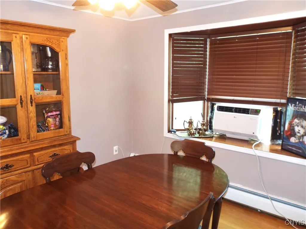 120 Brookview Lane, Salina, New York 13088, Salina, New York 13088, 3 Bedrooms Bedrooms, 7 Rooms Rooms,1 BathroomBathrooms,Residential,For Sale,120 Brookview Lane, Salina, New York 13088,0,S1622886