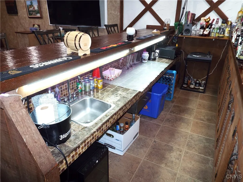 120 Brookview Lane, Salina, New York 13088, Salina, New York 13088, 3 Bedrooms Bedrooms, 7 Rooms Rooms,1 BathroomBathrooms,Residential,For Sale,120 Brookview Lane, Salina, New York 13088,0,S1622886