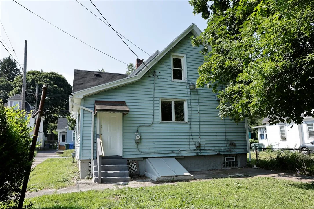 32 Van Stallen Street, Rochester, New York 14621, Rochester, New York 14621, 5 Bedrooms Bedrooms, 8 Rooms Rooms,1 BathroomBathrooms,Residential,Closed,32 Van Stallen Street, Rochester, New York 14621,0,R1623468