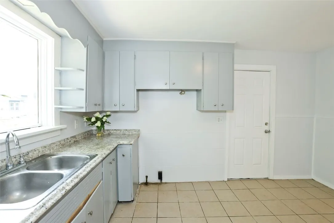 32 Van Stallen Street, Rochester, New York 14621, Rochester, New York 14621, 5 Bedrooms Bedrooms, 8 Rooms Rooms,1 BathroomBathrooms,Residential,Closed,32 Van Stallen Street, Rochester, New York 14621,0,R1623468