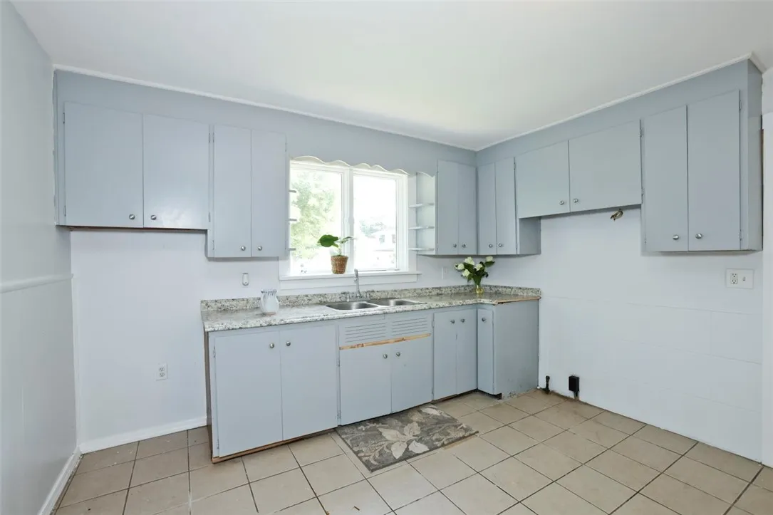 32 Van Stallen Street, Rochester, New York 14621, Rochester, New York 14621, 5 Bedrooms Bedrooms, 8 Rooms Rooms,1 BathroomBathrooms,Residential,Closed,32 Van Stallen Street, Rochester, New York 14621,0,R1623468