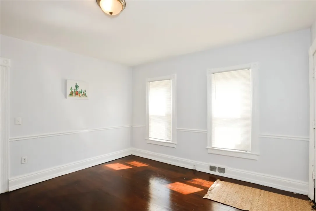 32 Van Stallen Street, Rochester, New York 14621, Rochester, New York 14621, 5 Bedrooms Bedrooms, 8 Rooms Rooms,1 BathroomBathrooms,Residential,Closed,32 Van Stallen Street, Rochester, New York 14621,0,R1623468