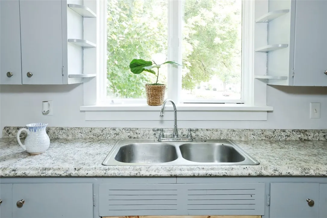 32 Van Stallen Street, Rochester, New York 14621, Rochester, New York 14621, 5 Bedrooms Bedrooms, 8 Rooms Rooms,1 BathroomBathrooms,Residential,Closed,32 Van Stallen Street, Rochester, New York 14621,0,R1623468